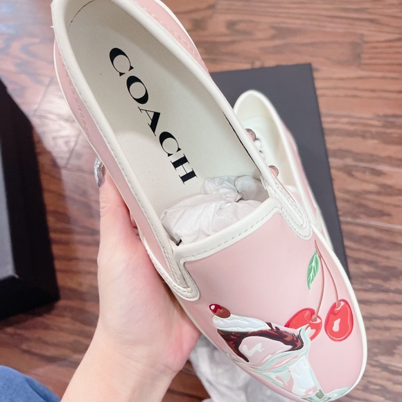 Coach limited edition Slip on pink leather Women's Sneakers/NWB - Picture 5 of 8